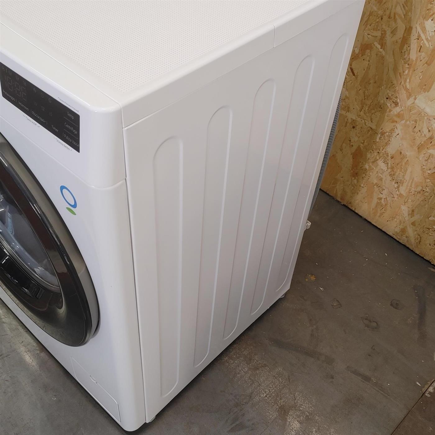 Lavatrice LG F4R3009NSWB Carica frontale 9 kg 1400 Giri/min Bianco