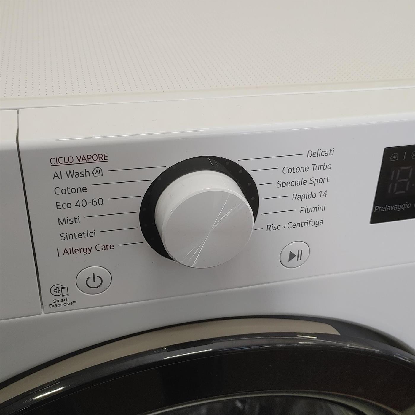 Lavatrice LG F4R3009NSWB Carica frontale 9 kg 1400 Giri/min Bianco