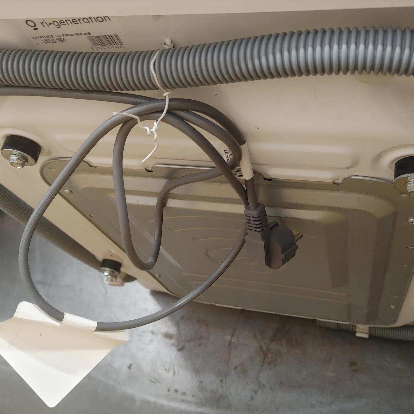 Lavatrice LG F4R3010NSWB Carica frontale 10 kg 1400 Giri/min Bianco