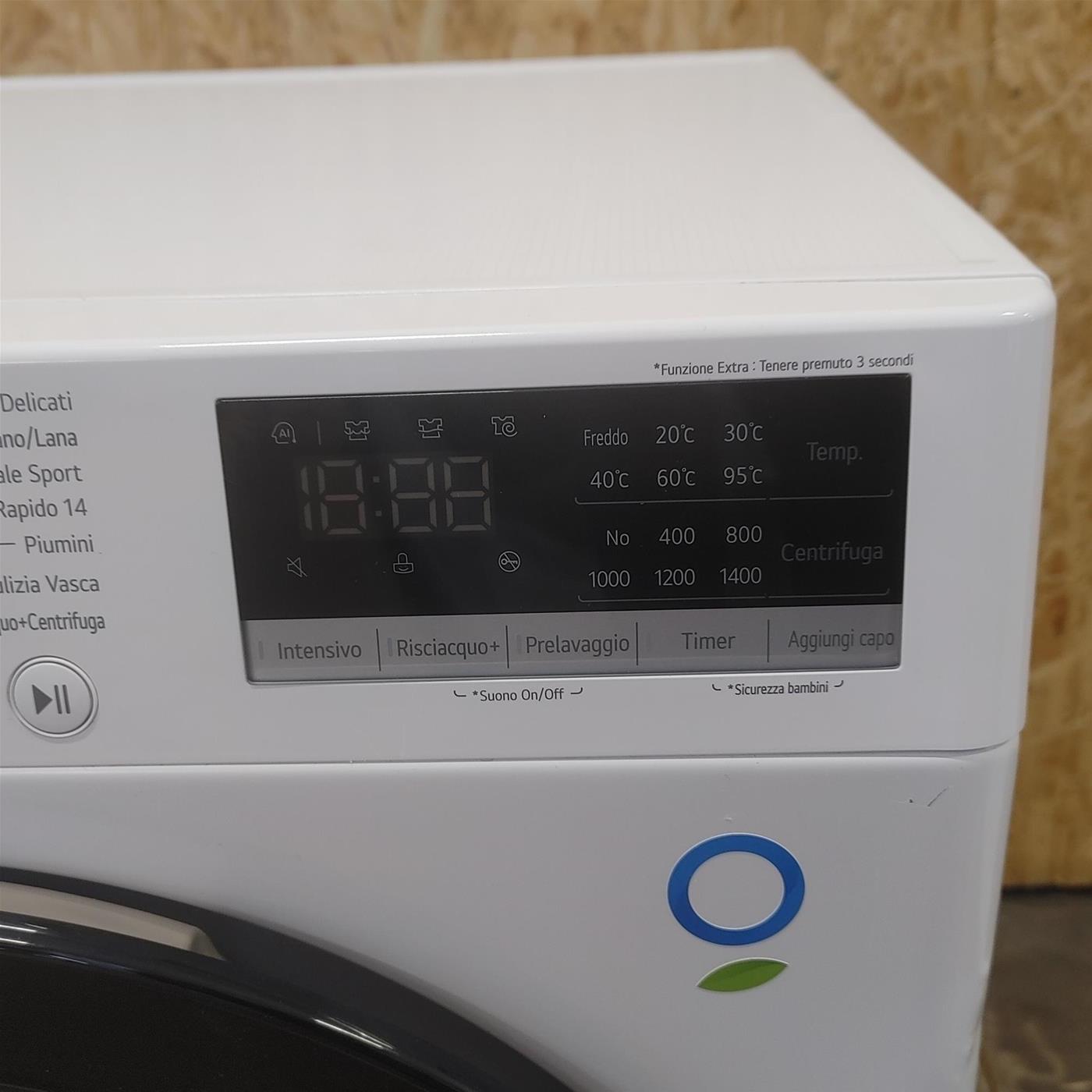 LG F4WV310S6E Lavatrice Intelligente AIDD 10,5kg Vapore 1400 Giri/min Carica frontale Classe B