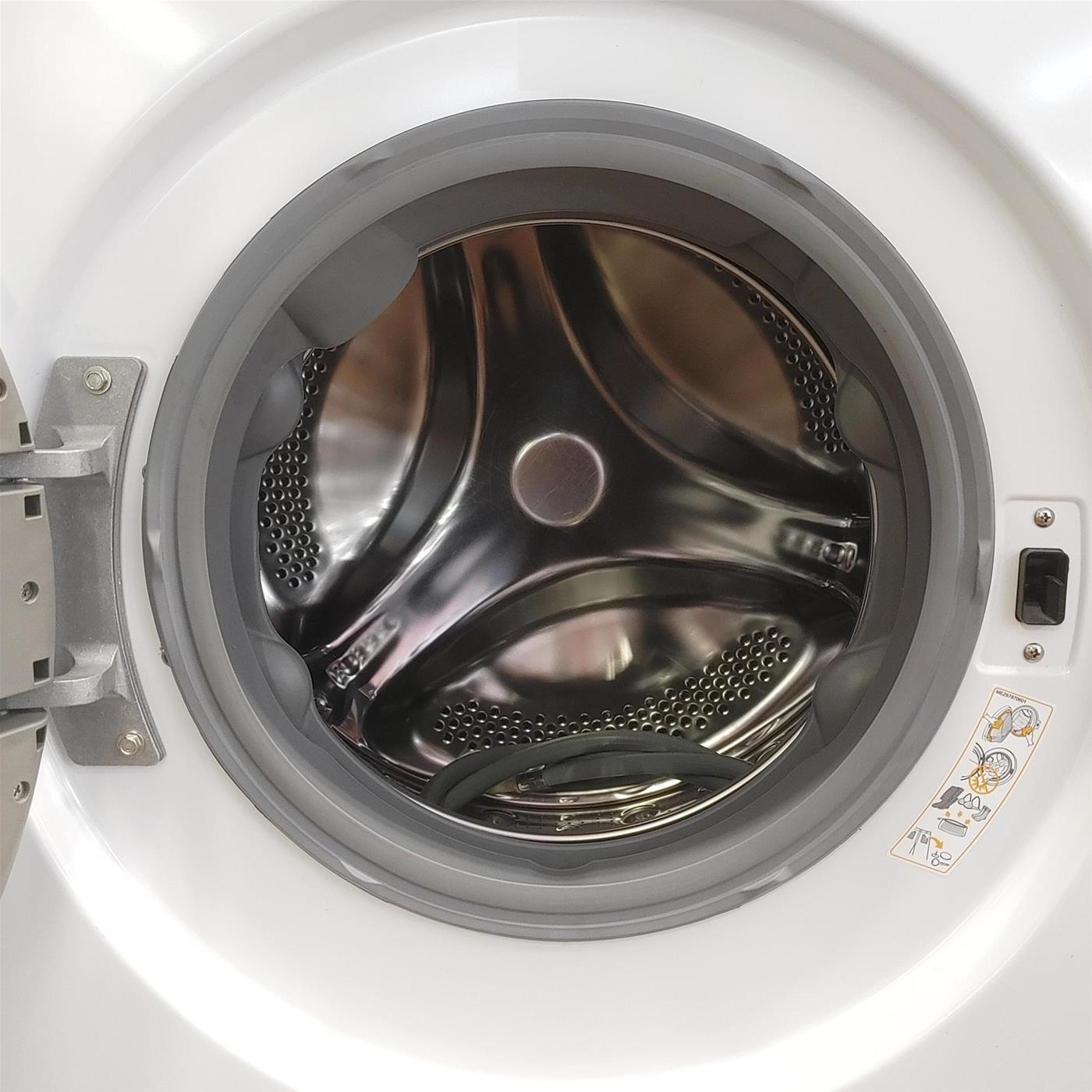 Lavatrice LG F4WV508S0B Carica frontale 8 kg 1400 Giri/min Bianco