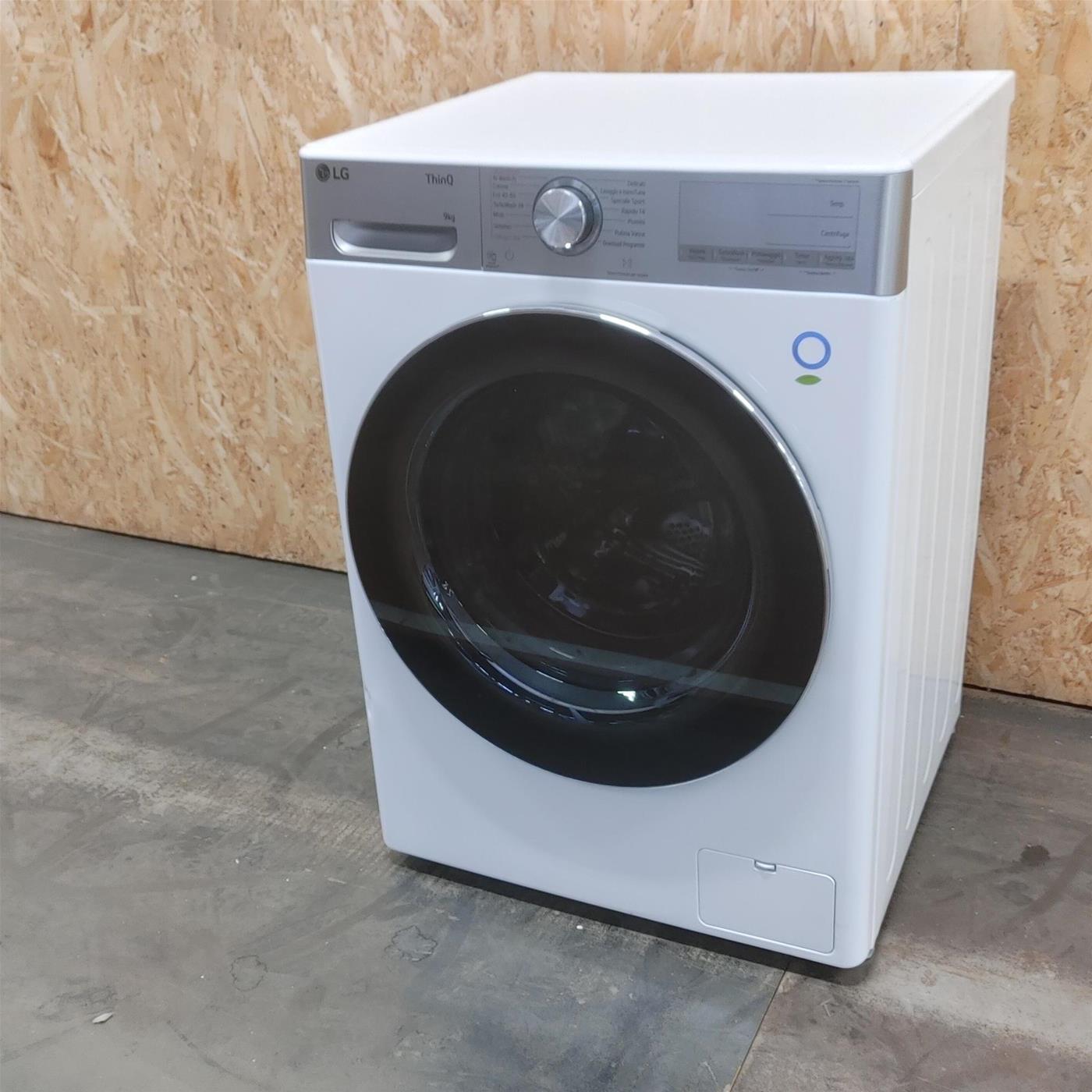 Lavatrice LG F4R9009TPWC Carica frontale 9 kg 1400 Giri/min Bianco