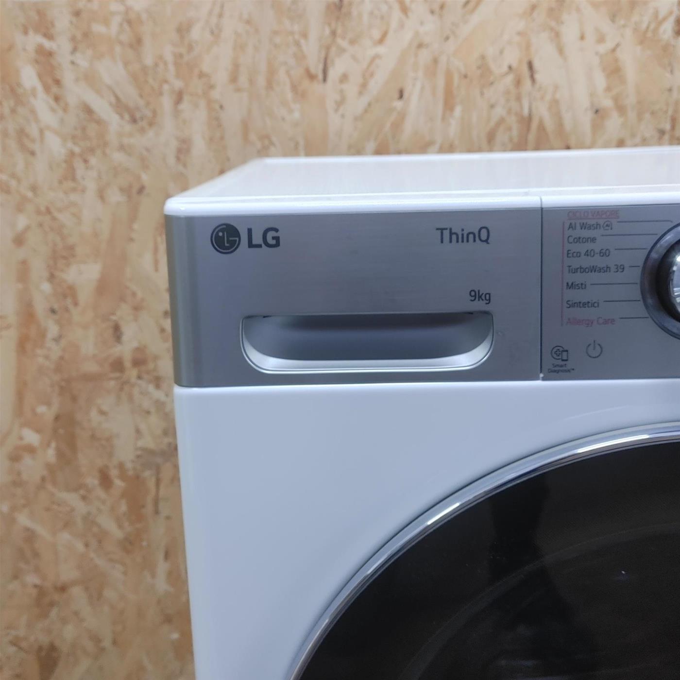 Lavatrice LG F4R9009TPWC Carica frontale 9 kg 1400 Giri/min Bianco