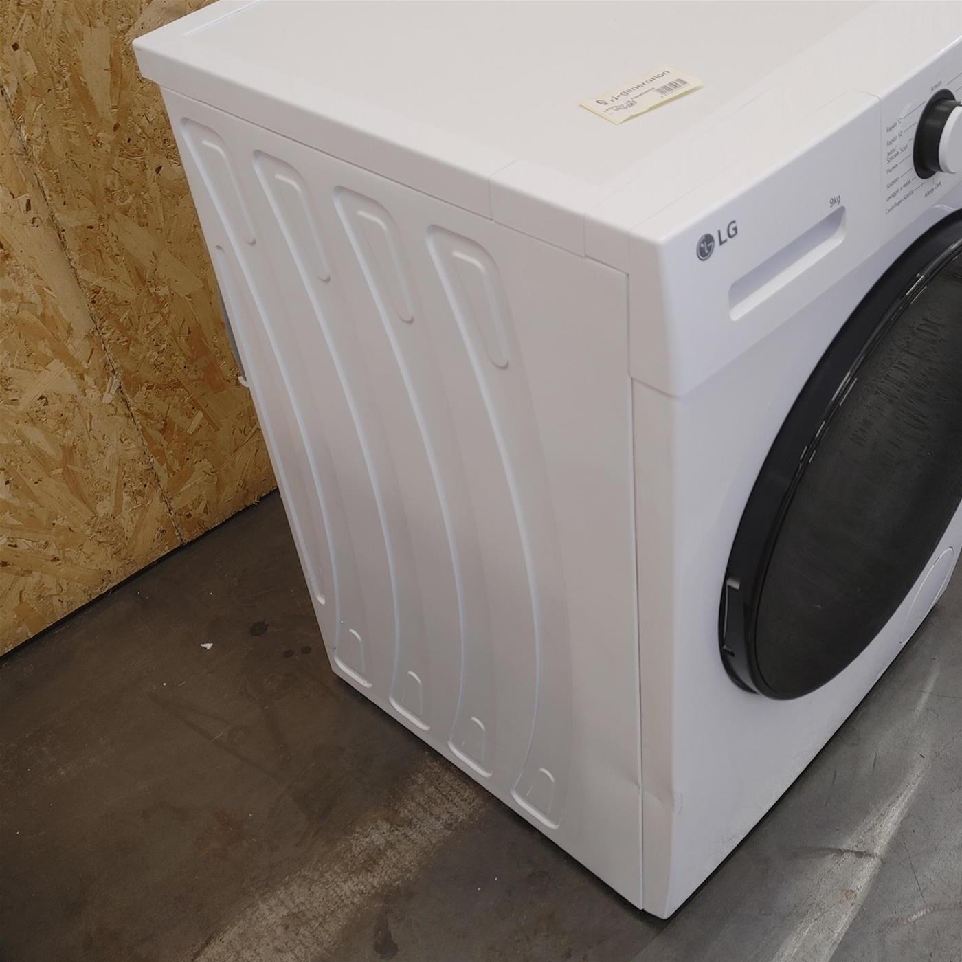 Lavatrice LG F4WM309SAE Carica frontale 9 kg 1400 Giri/min Bianco