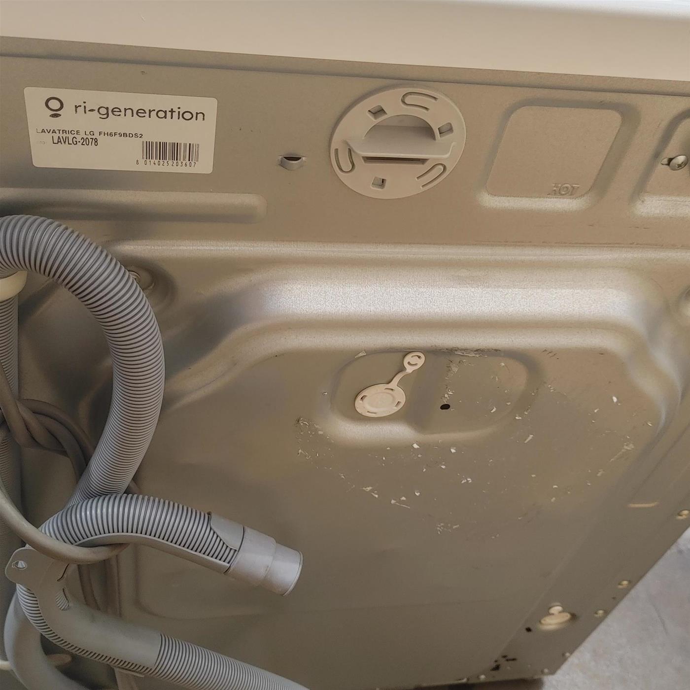 Lavatrice LG FH6F9BDS2 Carica frontale 12 kg 1600 giri Bianco