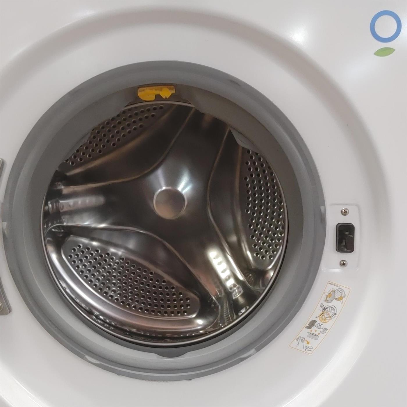 Lavatrice intelligente LG F2WV4S7S0E Slim Vapore 7 Kg