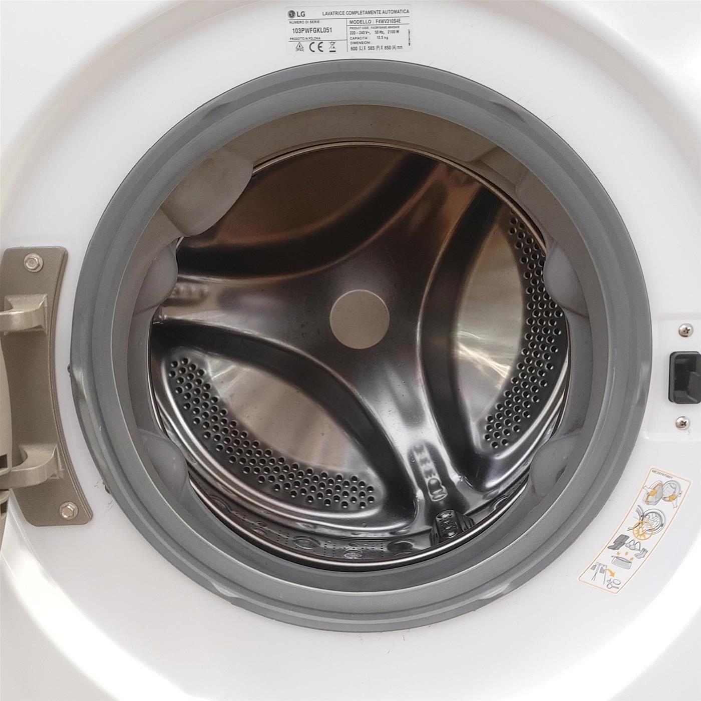 LG F4WV310S4E Lavatrice Intelligente AIDD 10,5kg Vapore 1400 Giri/min Carica frontale Classe B