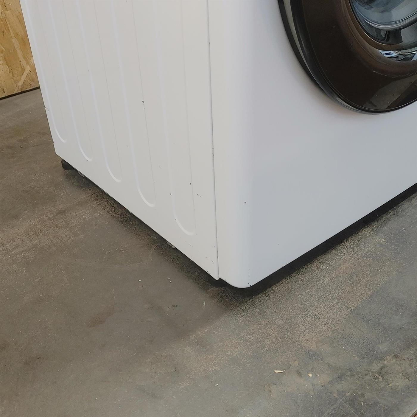 LG F4WV310S4E Lavatrice Intelligente AIDD 10,5kg Vapore 1400 Giri/min Carica frontale Classe B