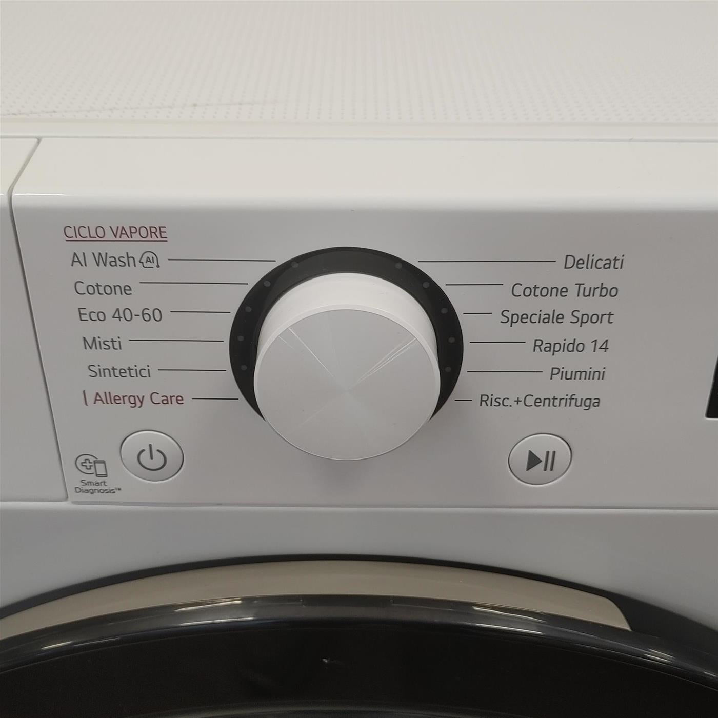 Lavatrice LG F2R3S09NSWB Carica frontale 9 kg 1200 giri Bianco