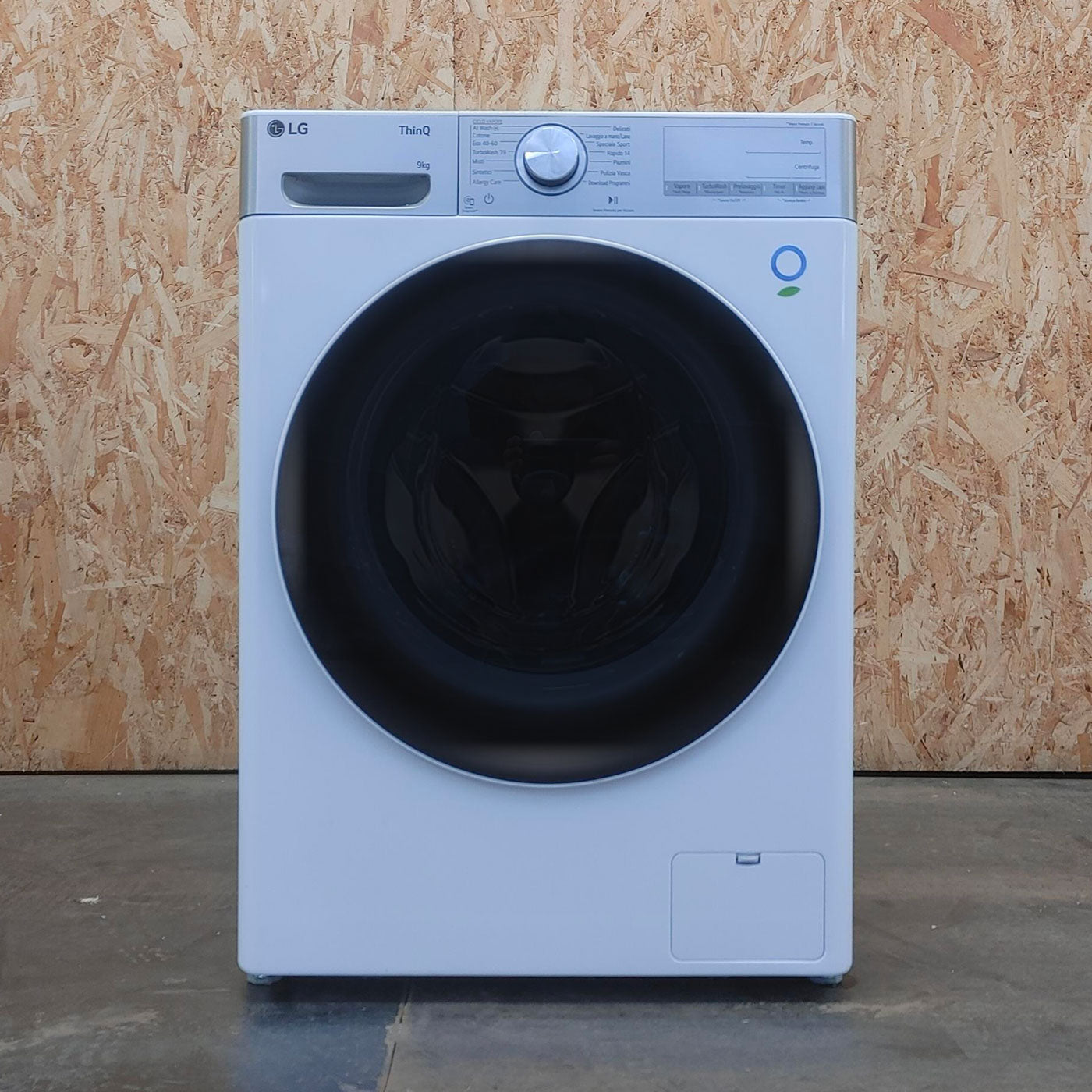 Lavatrice LG F2R3S08NSWB Carica frontale 8 kg 1200 giri Bianco