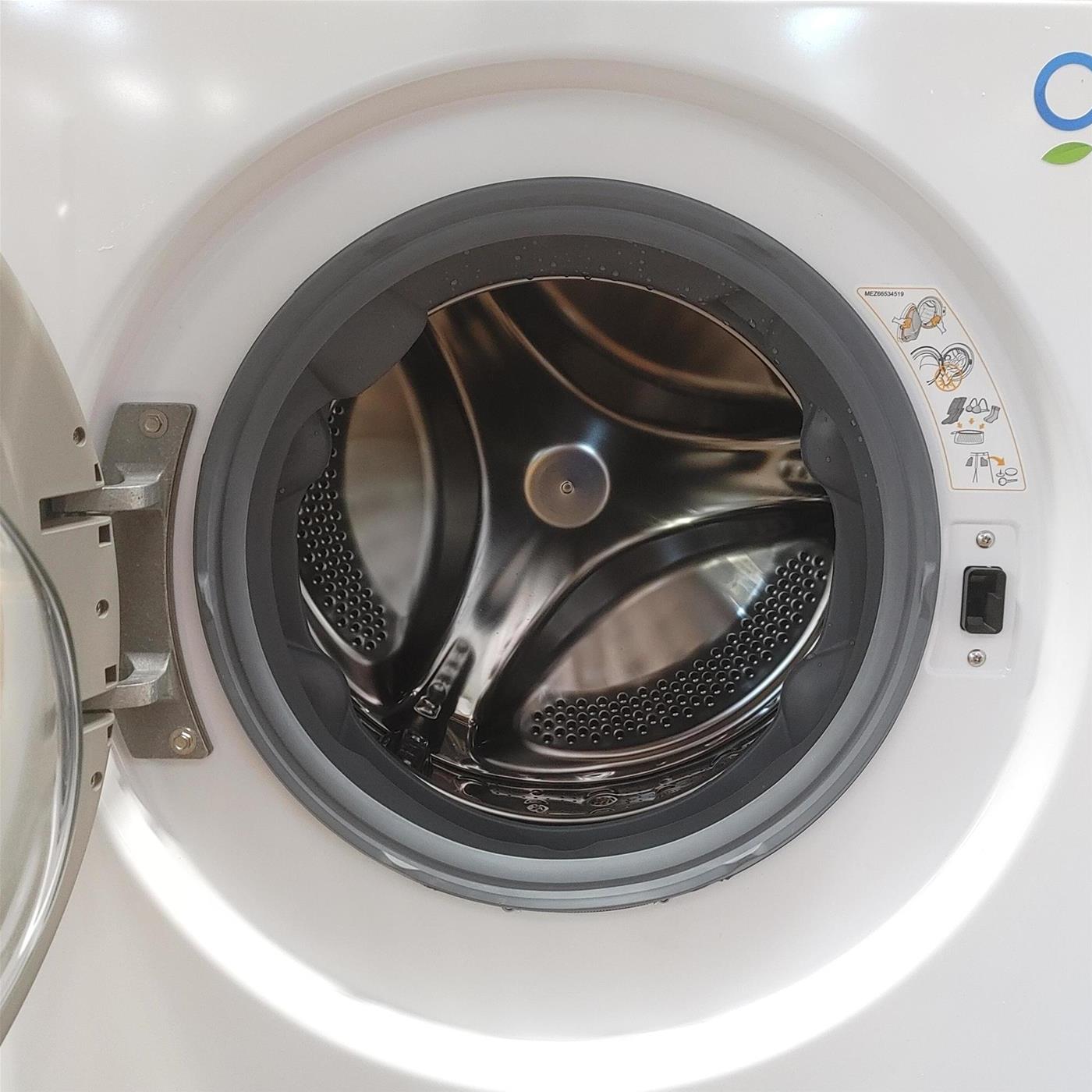 Lavatrice LG F4R3011NSWB Carica frontale 11 kg 1400 Giri/min Bianco