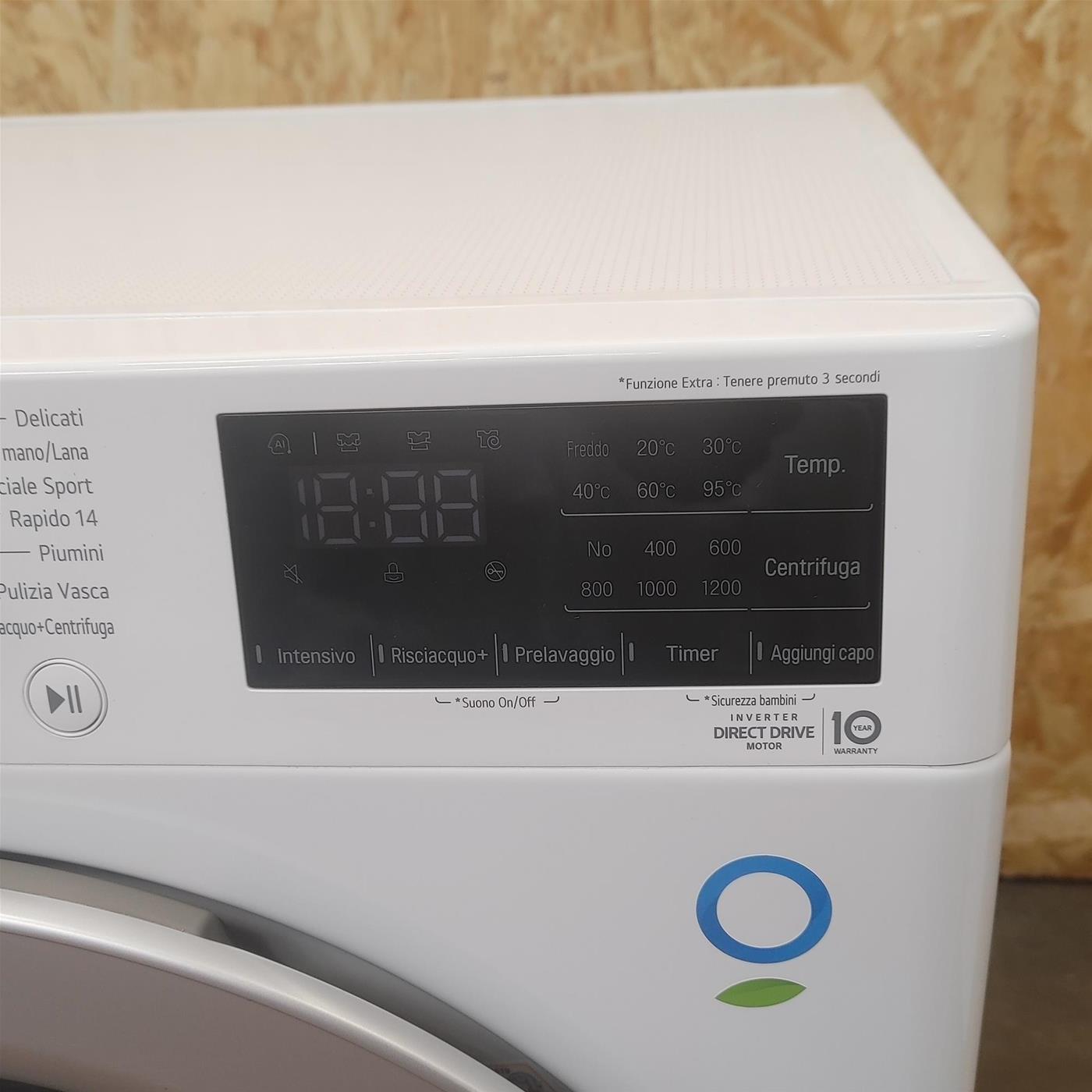 Lavatrice LG F4WV3008N3W Carica frontale 8 kg 1400 giri Bianco