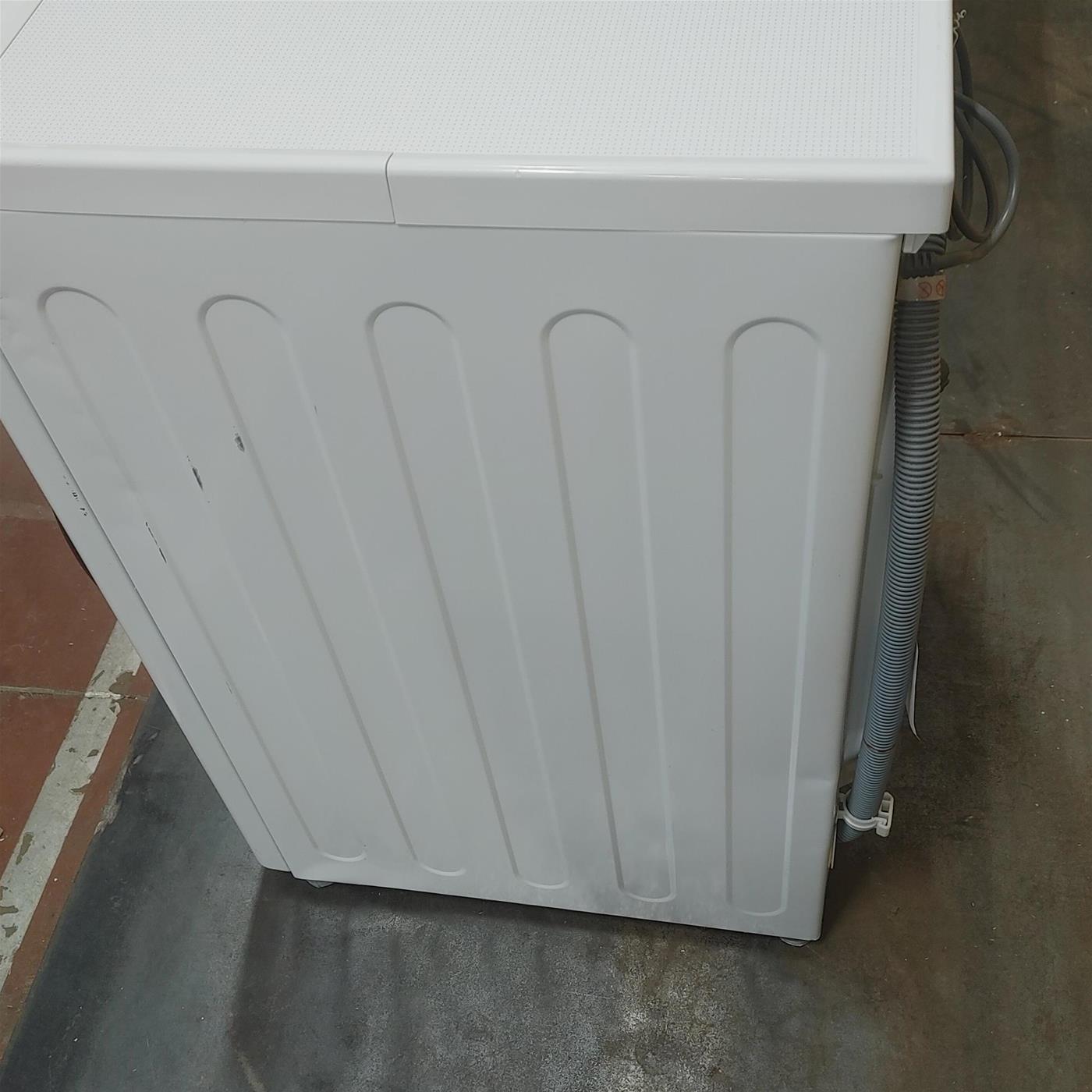 Lavatrice LG F4R3011NSWB Carica frontale 11 kg 1400 Giri/min Bianco