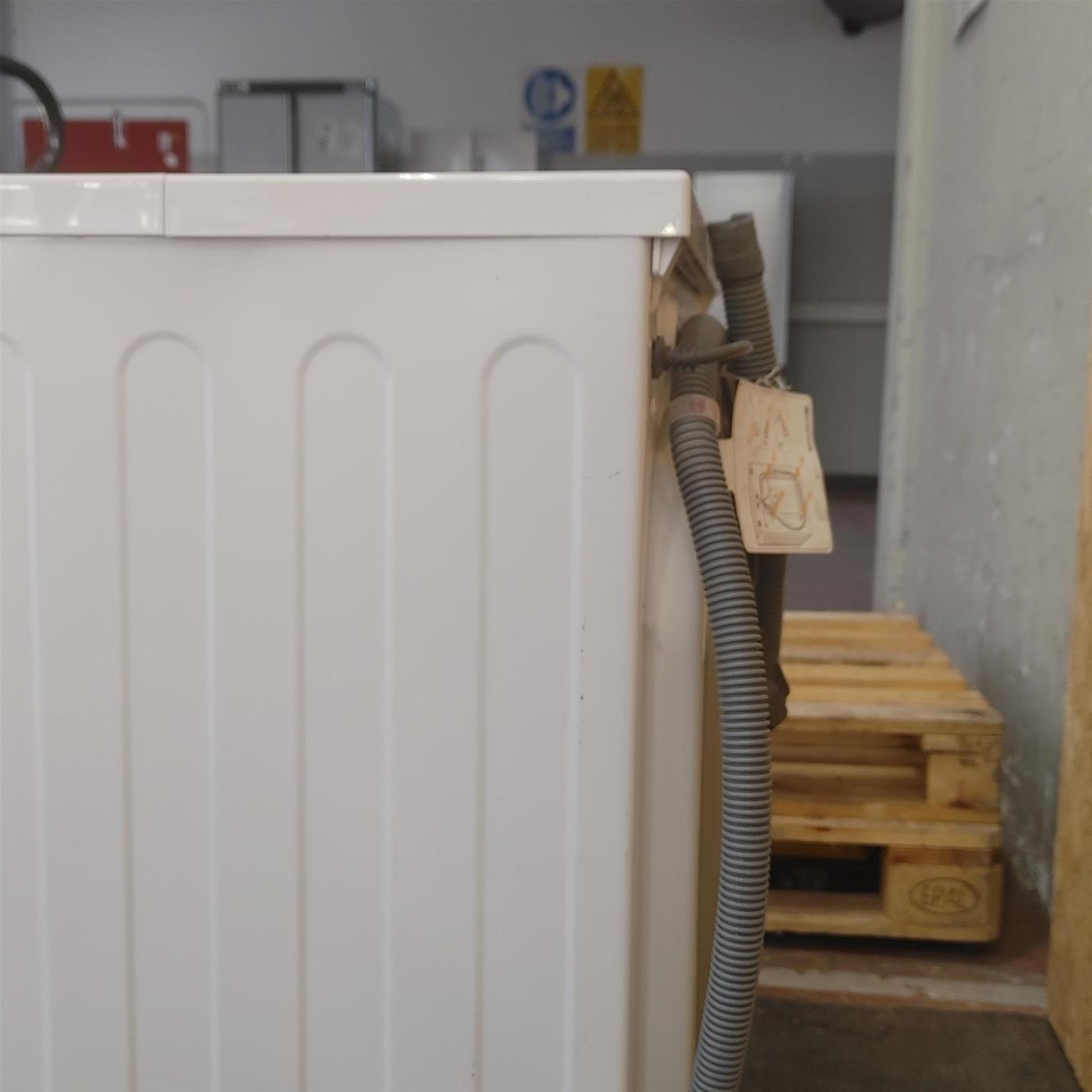 LG F4WV309SIL Lavatrice AI DDTM SteamTM 9Kg Classe energetica B