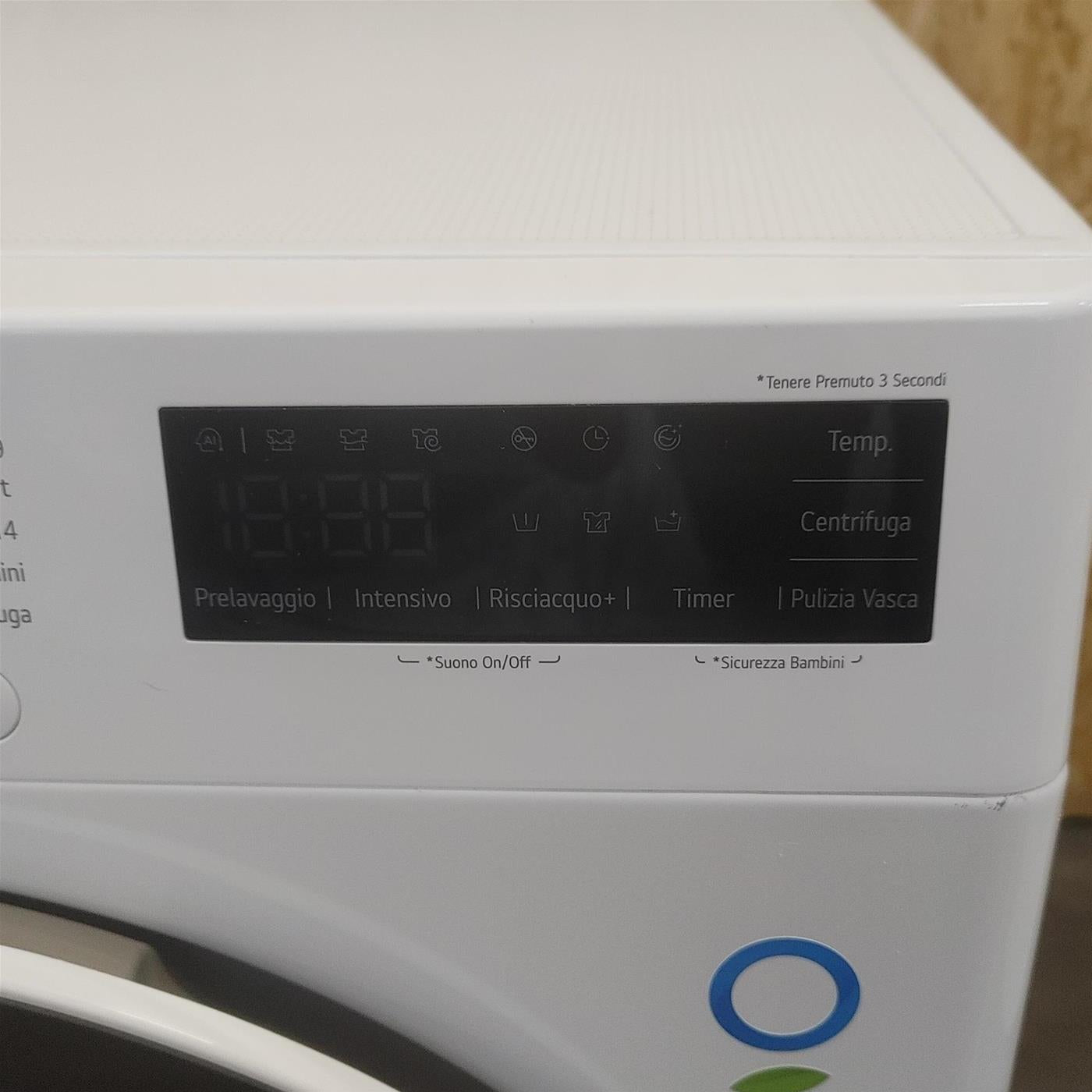 Lavatrice intelligente LG F4R5011TSWW 11 kg AI DD
