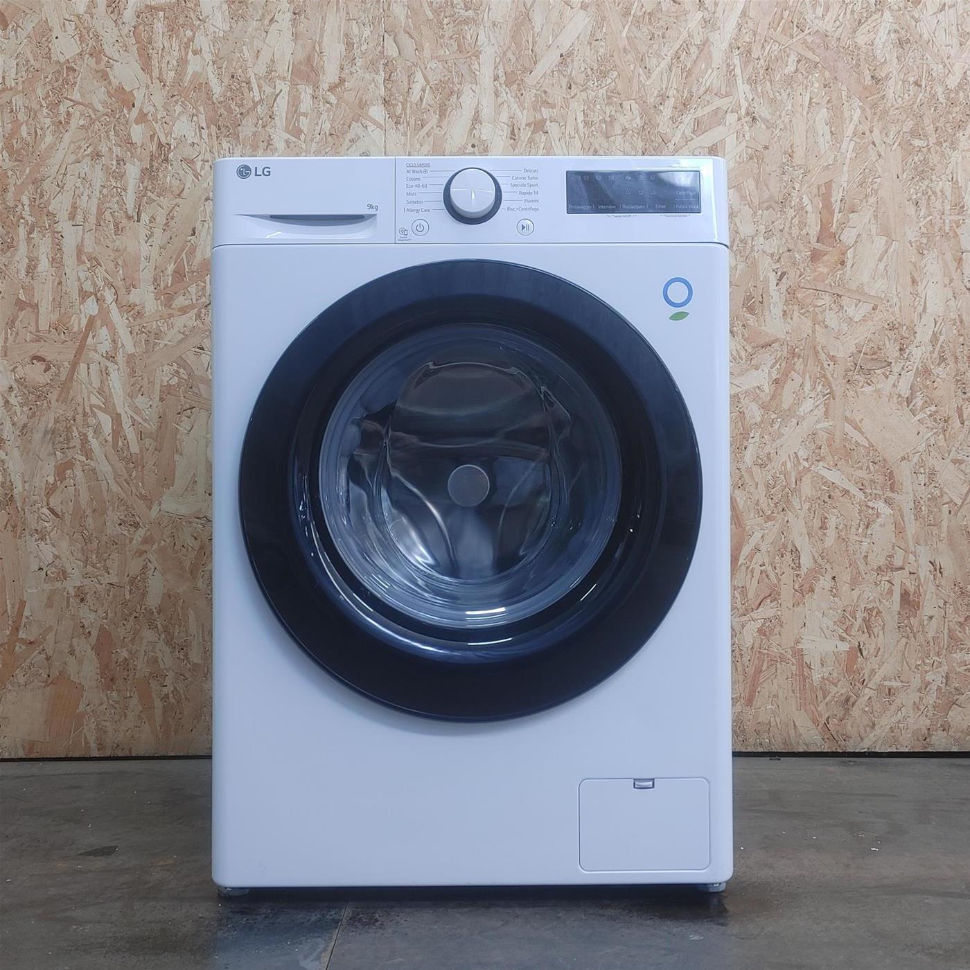 Lavatrice intelligente LG F4R3009NNWB Carica frontale 9 kg 1400 giri Bianco