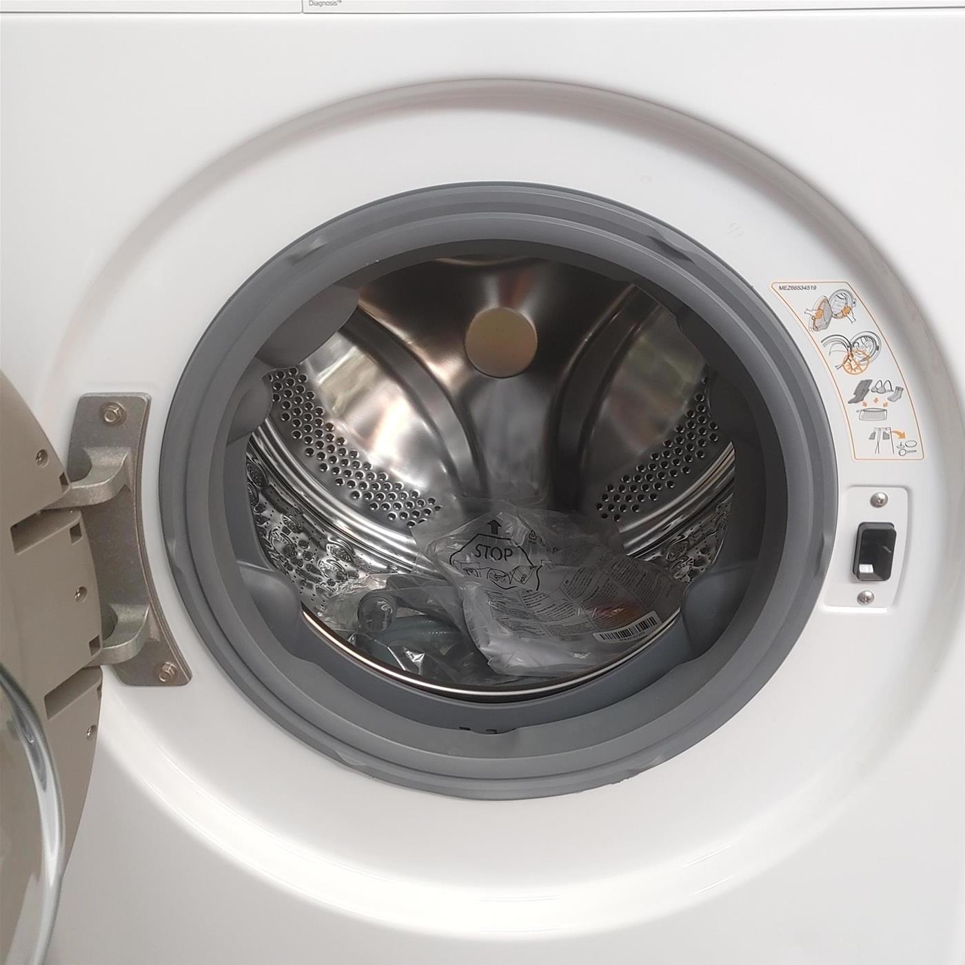 Lavatrice intelligente LG F4R3009NNWB Carica frontale 9 kg 1400 giri Bianco