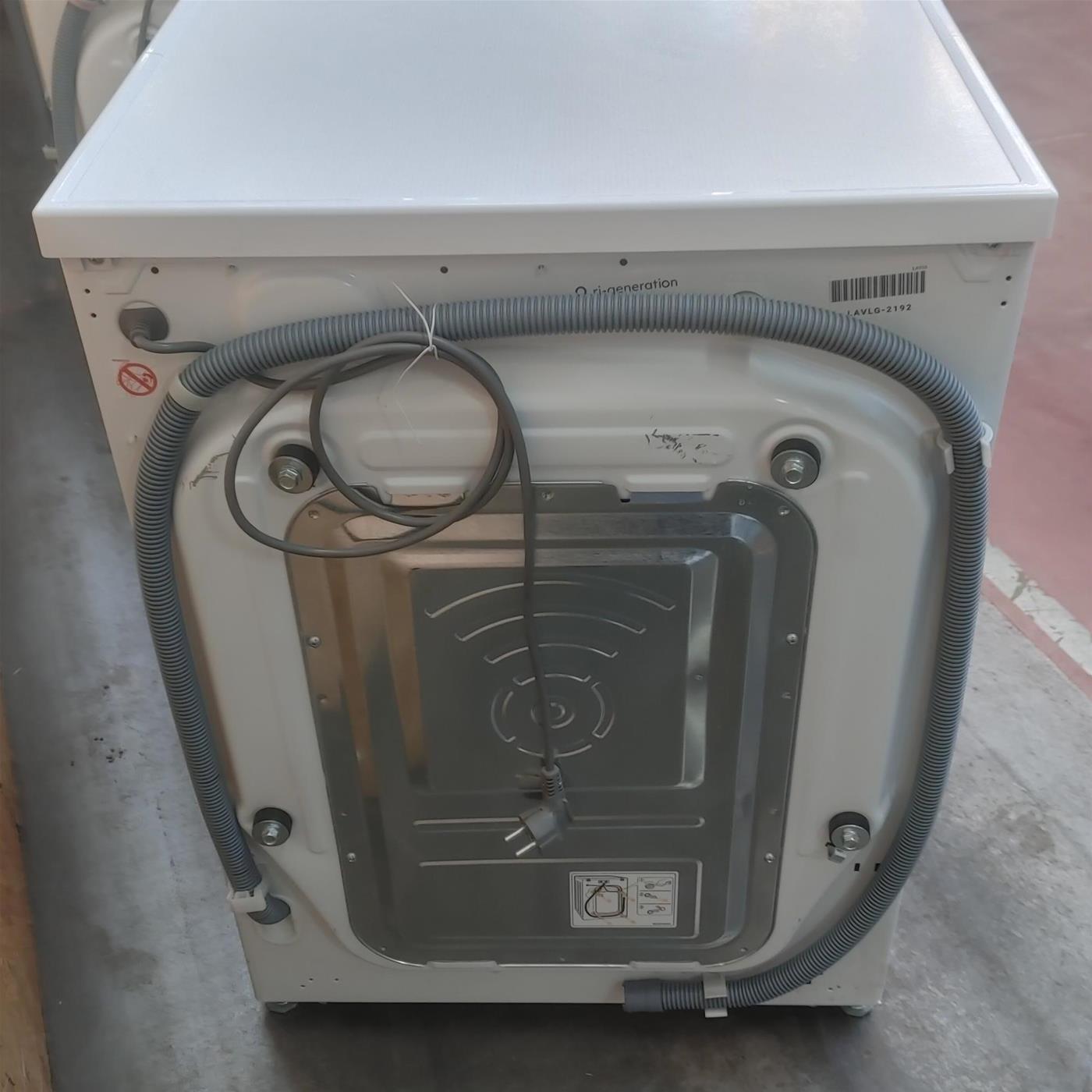 Lavatrice intelligente LG F4R3009NNWB Carica frontale 9 kg 1400 giri Bianco