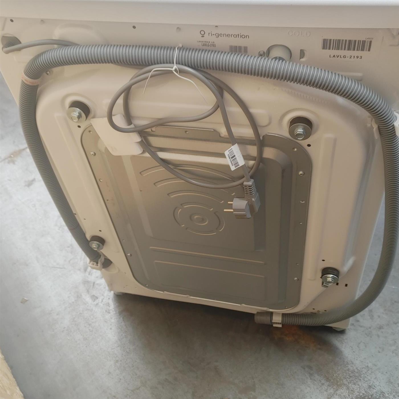 Lavatrice LG F4R3009NNWB Carica frontale 9 kg 1400 giri Bianco