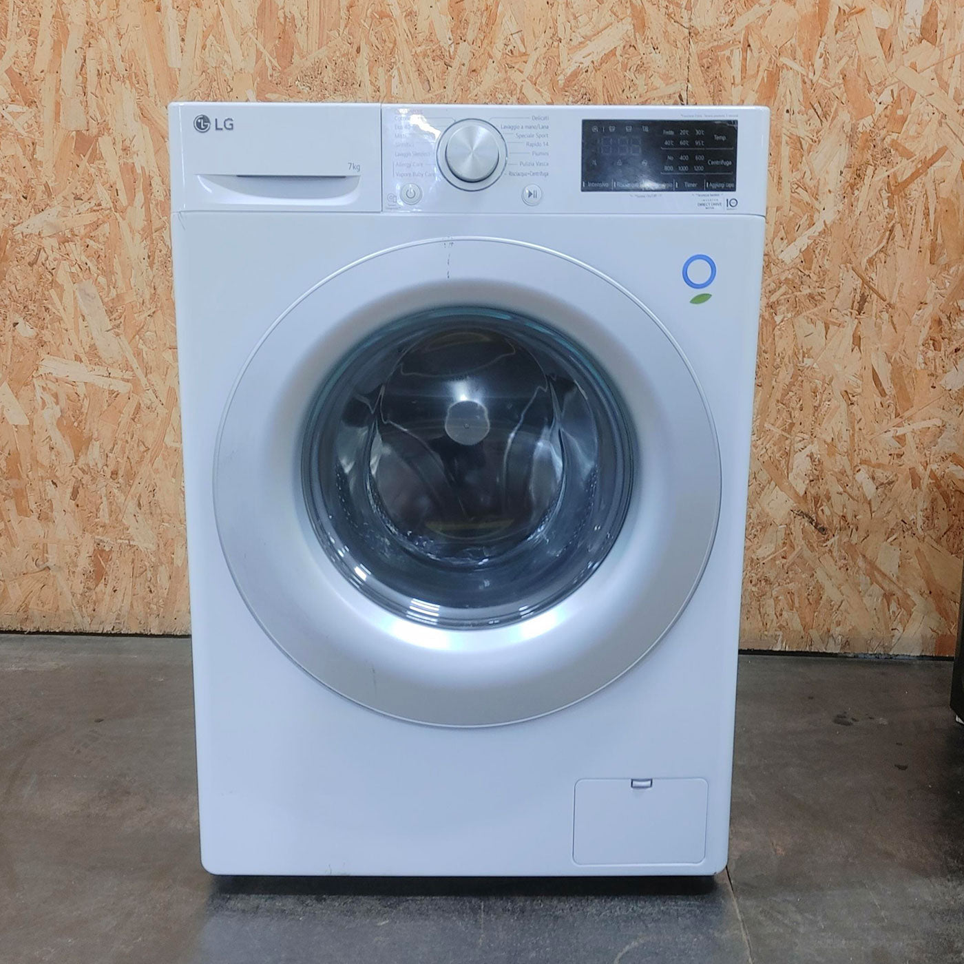 Lavatrice LG F2WV3S7S4E Slim AI DDTM 7kg