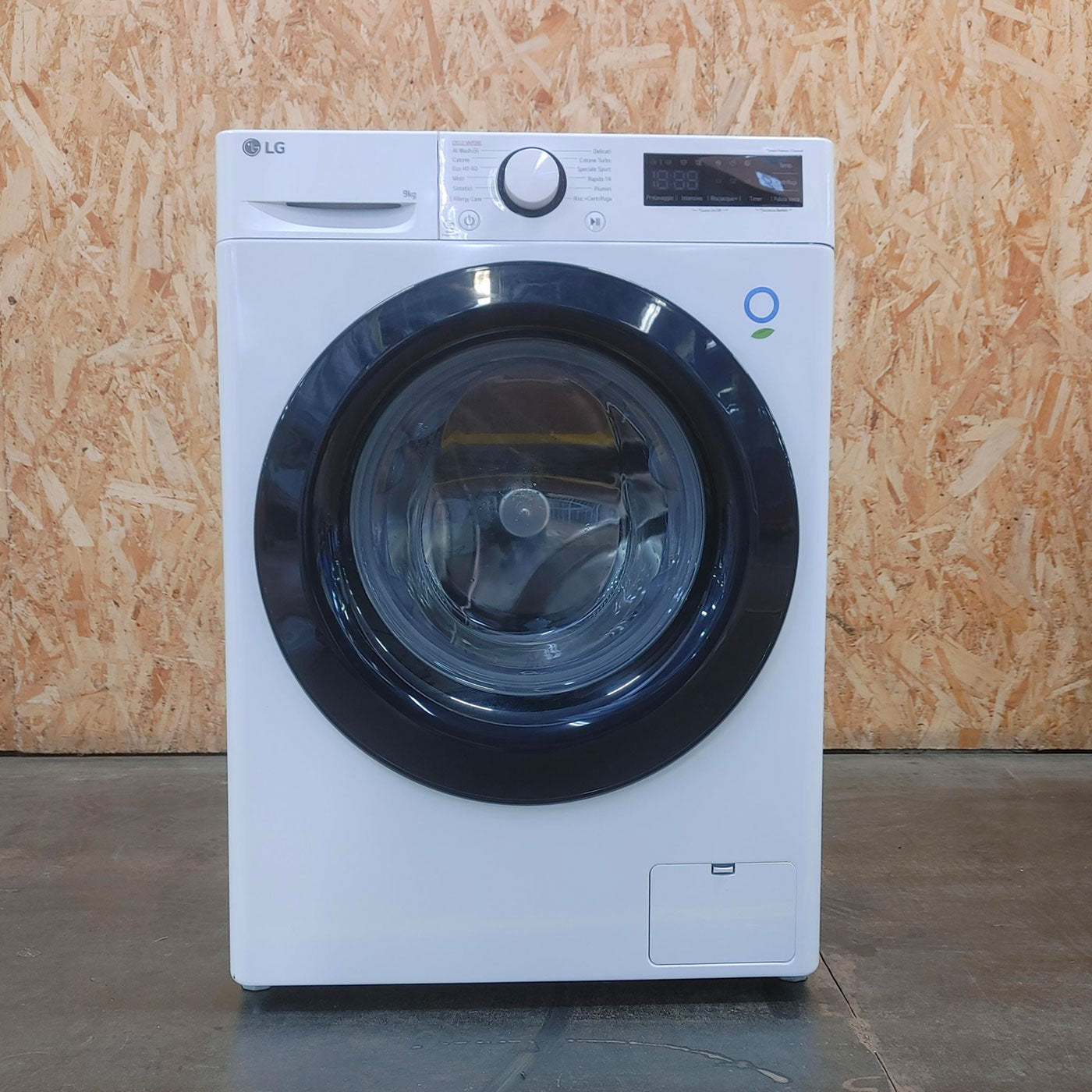 Lavatrice LG F4R3009NSWB Carica frontale 9 kg 1400 Giri/min Bianco