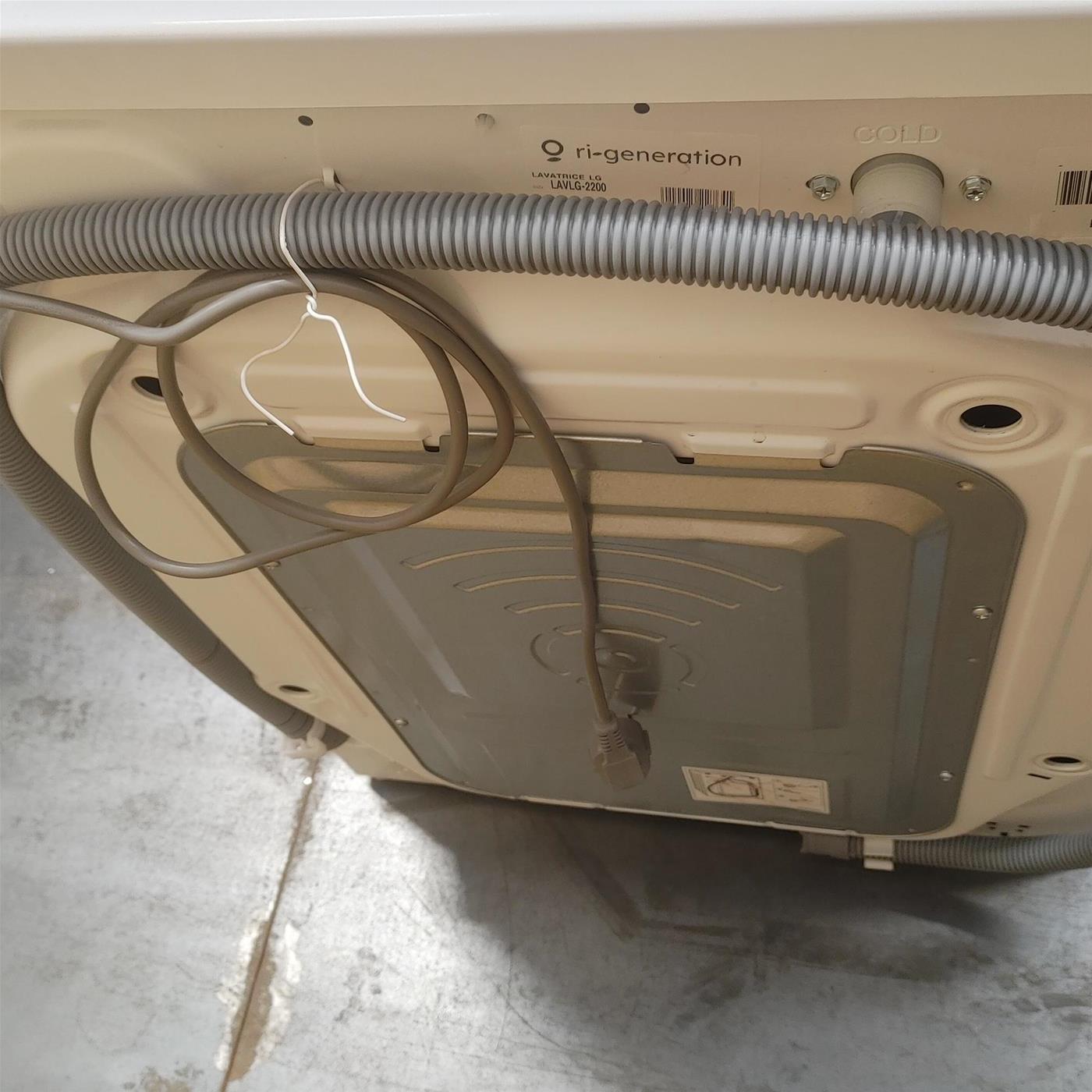 Lavatrice LG F4R3009NSWB Carica frontale 9 kg 1400 Giri/min Bianco