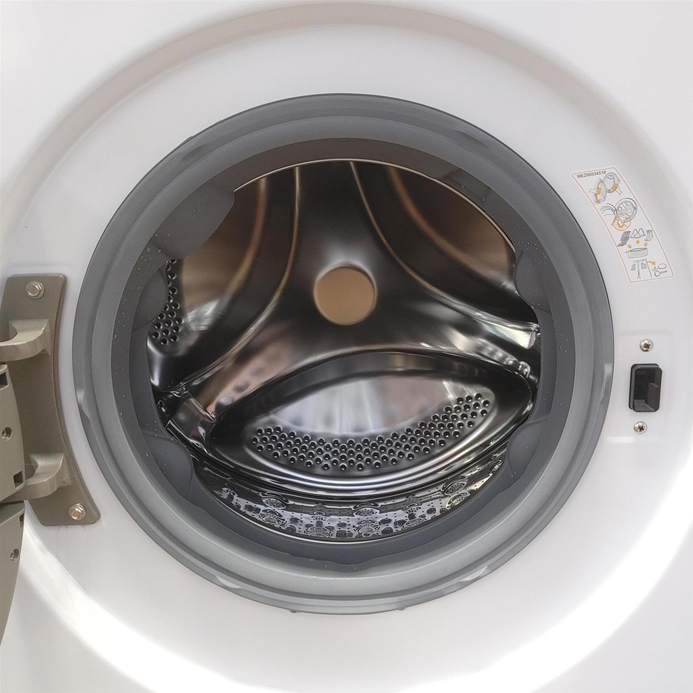 LG AI DD F2R3S08NSWB Lavatrice Slim a Carica Frontale 8kg Serie R3, Lavatrice Classe A, 1200 giri