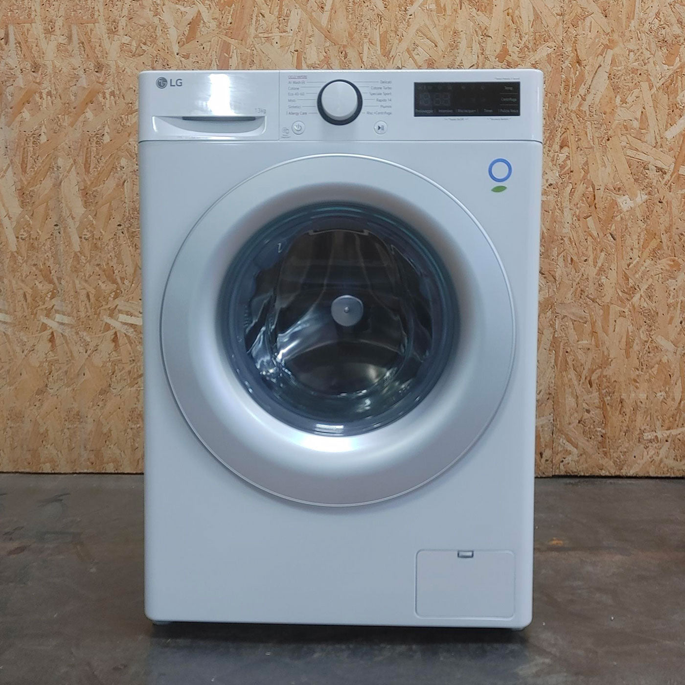 Lavatrice LG F4R3013NSWB Carica frontale 13 kg 1400 giri Bianco