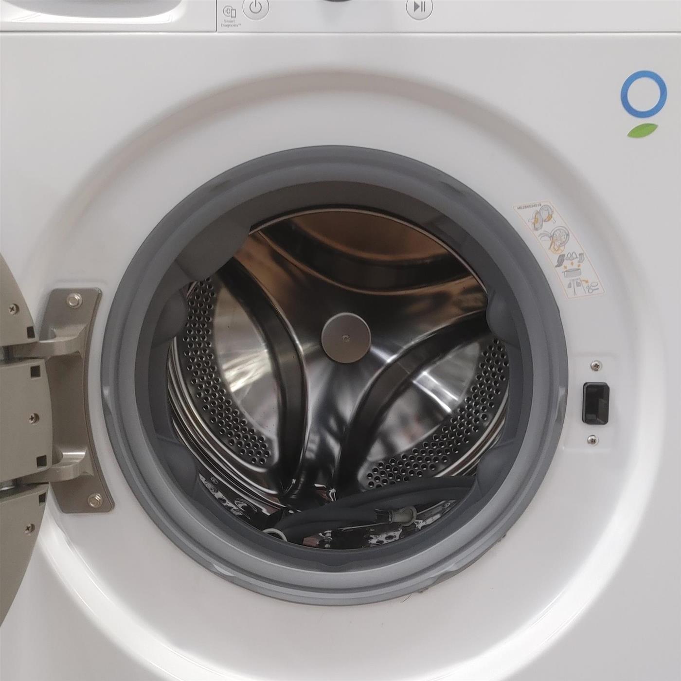 Lavatrice LG F4R3013NSWB Carica frontale 13 kg 1400 giri Bianco