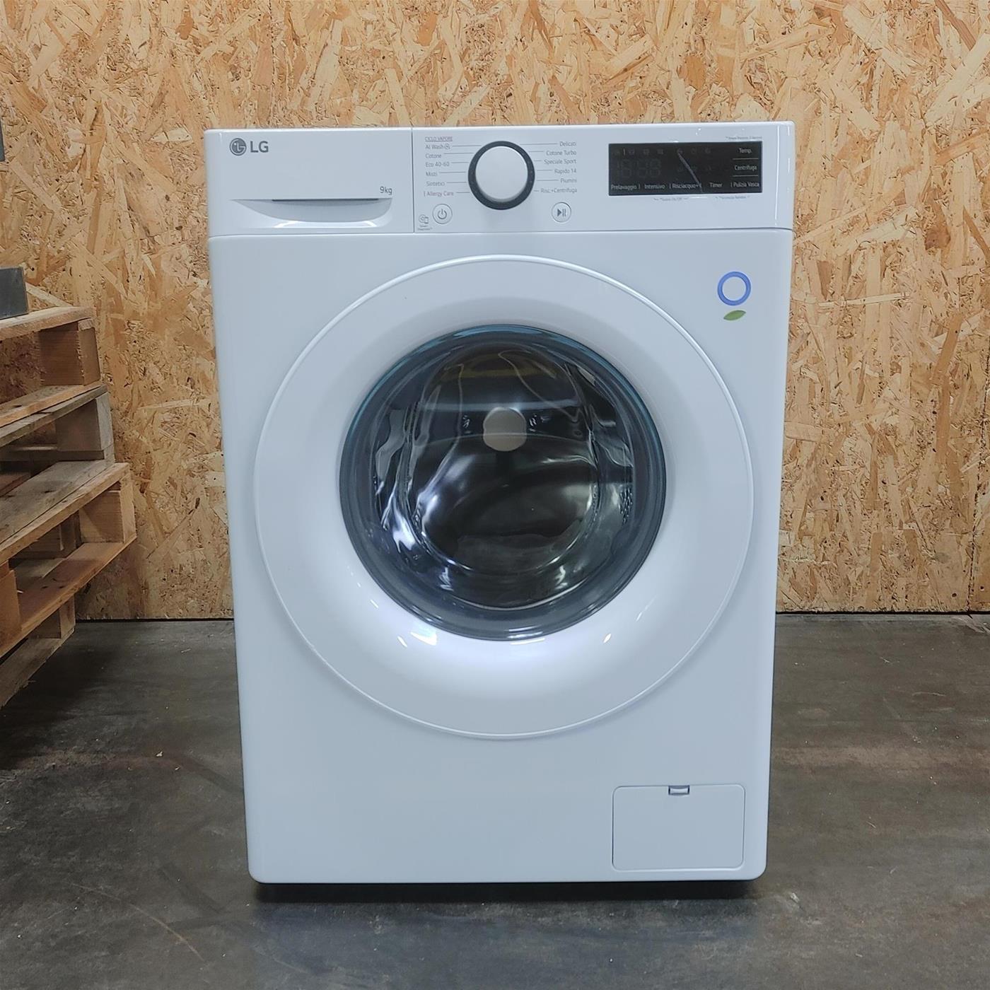 Lavatrice intelligente LG F4R3009NSWW Classe A, AI Wash 9 Kg