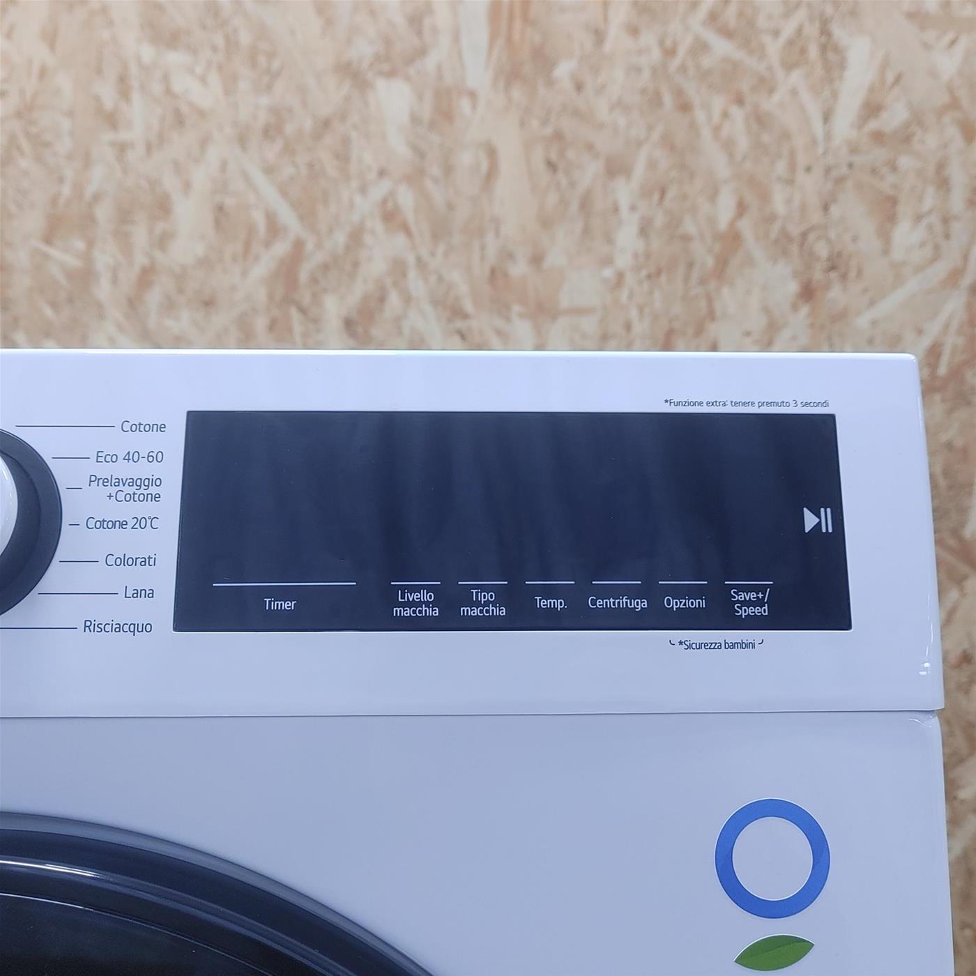 Lavatrice LG F2WM308S0E Carica frontale 8 kg 1200 giri Bianco