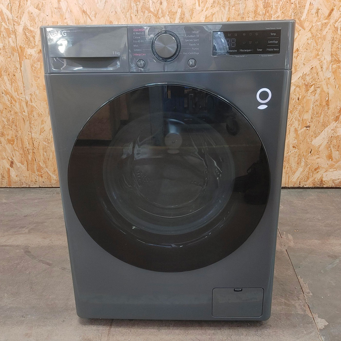 Lavatrice LG F4R5011TSMB Carica frontale 11 kg 1400 giri