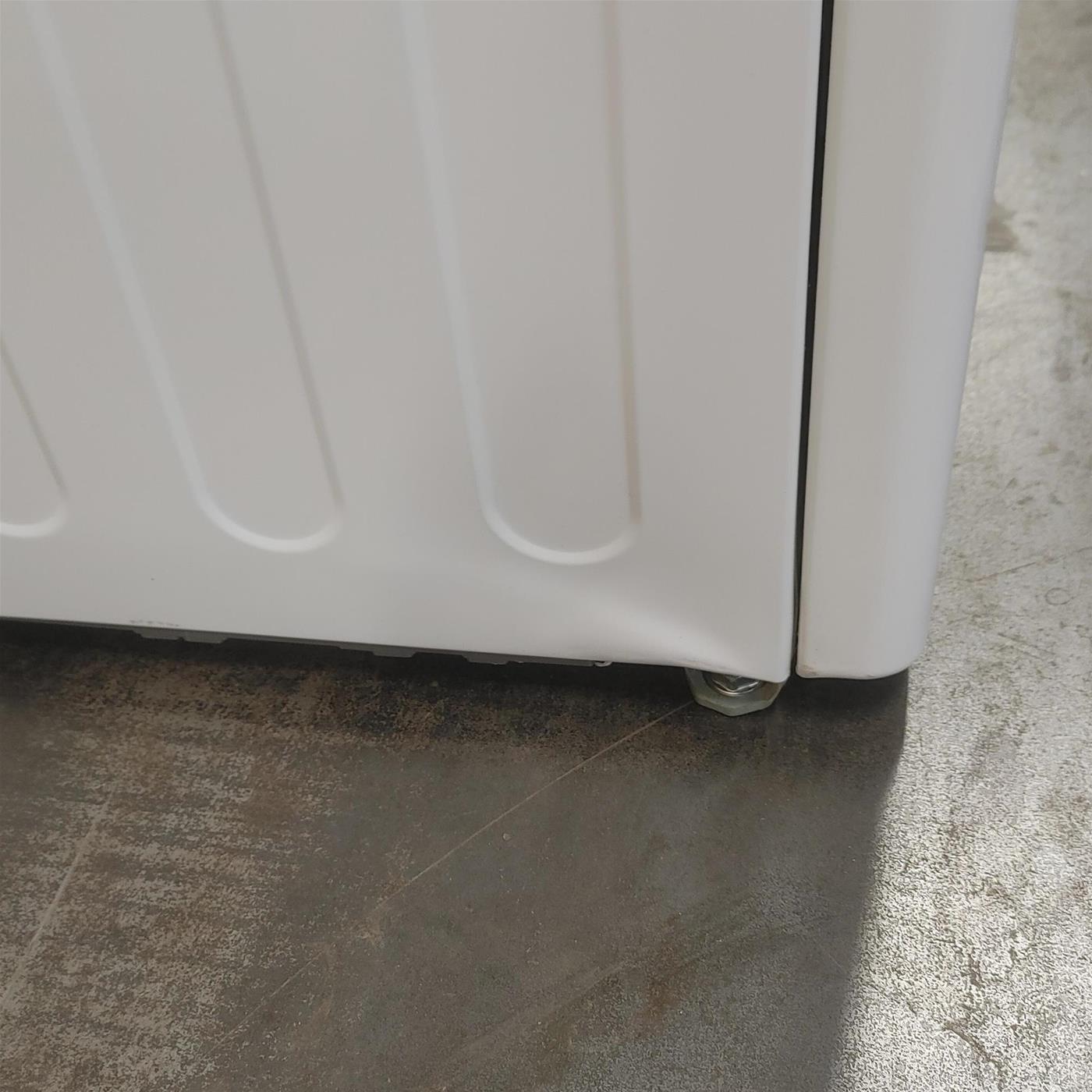 Lavatrice LG F2WV3S7SHE Caricamento frontale 7 kg 1200 Giri/min Bianco