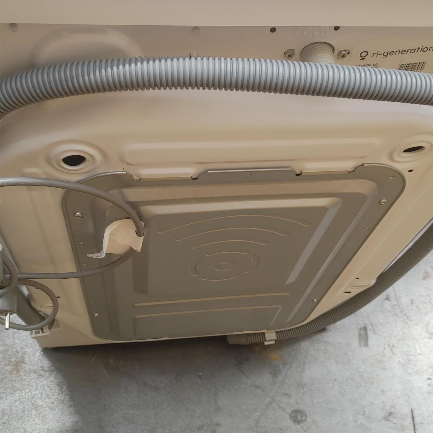 Lavatrice LG F4R7511TSWB Carica frontale 11 kg 1400 Giri/min Bianco