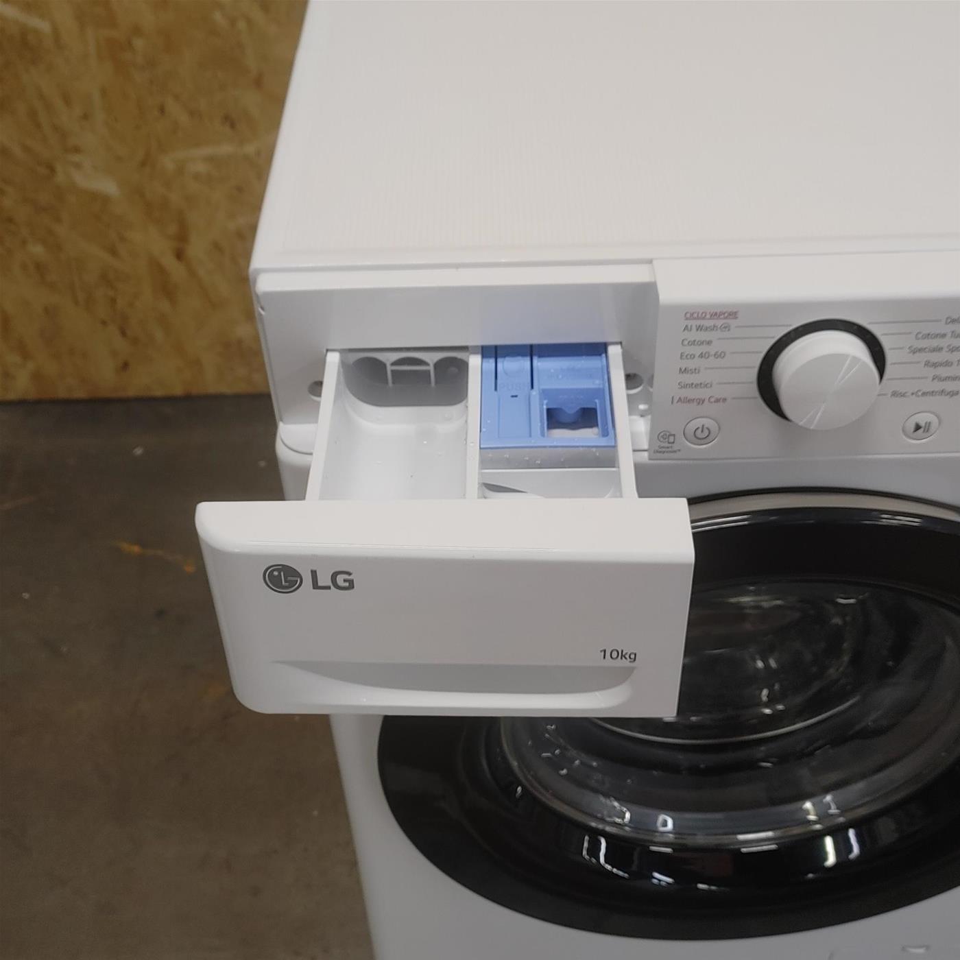 Lavatrice LG F4R3010NSWB Carica frontale 10 kg 1400 Giri/min Bianco