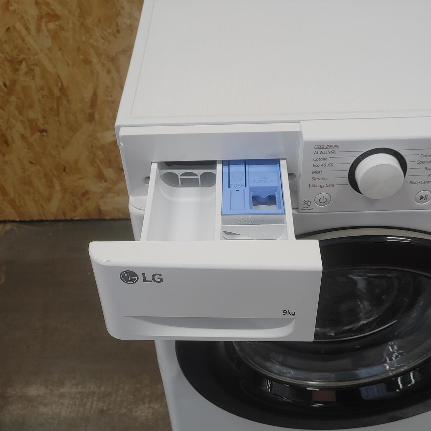 Lavatrice intelligente LG F2R3S09NSWB AI DD, Classe A 9 Kg