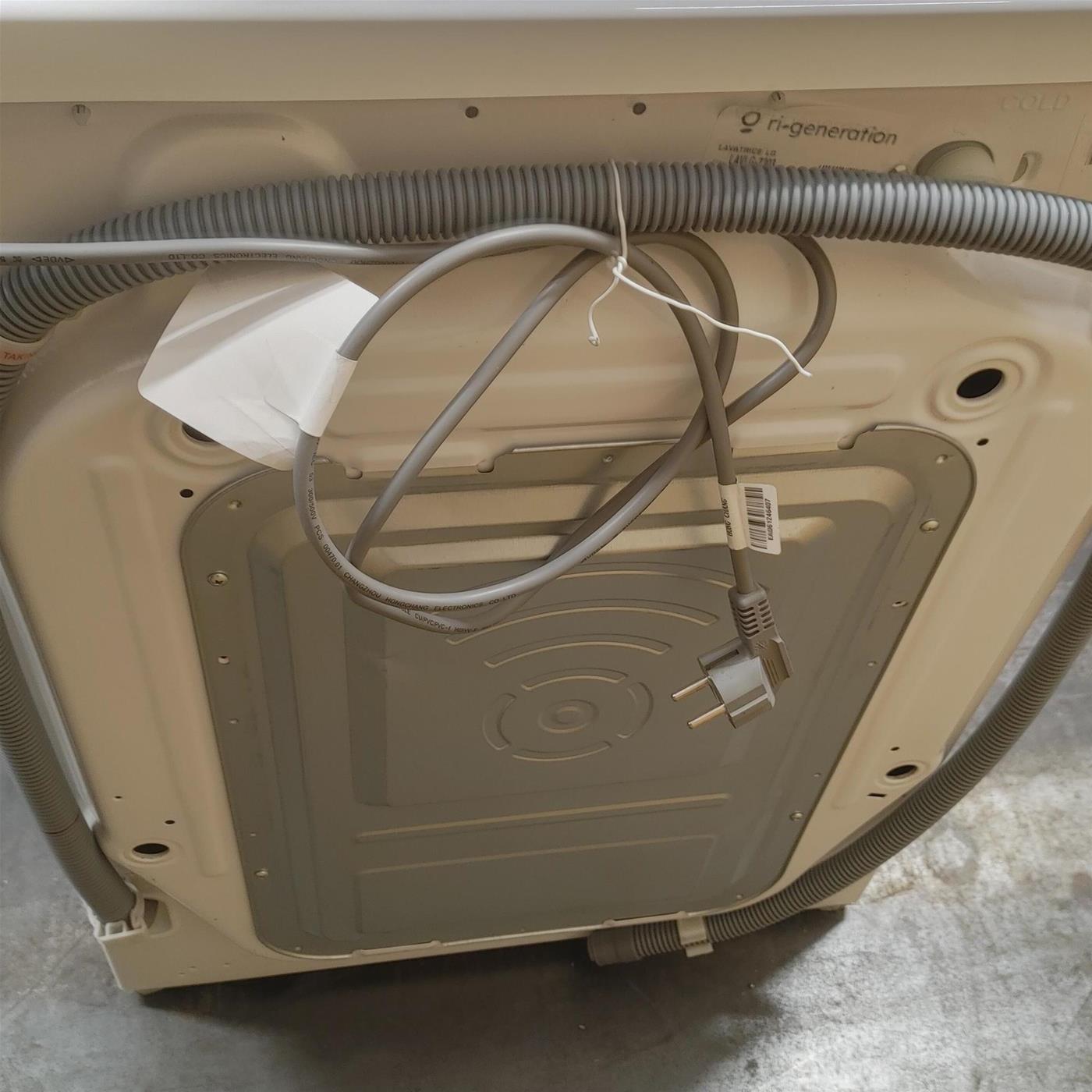 LG D4R5010TSWS lavatrice asciugatrice Libera installazione Carica frontale Bianco D