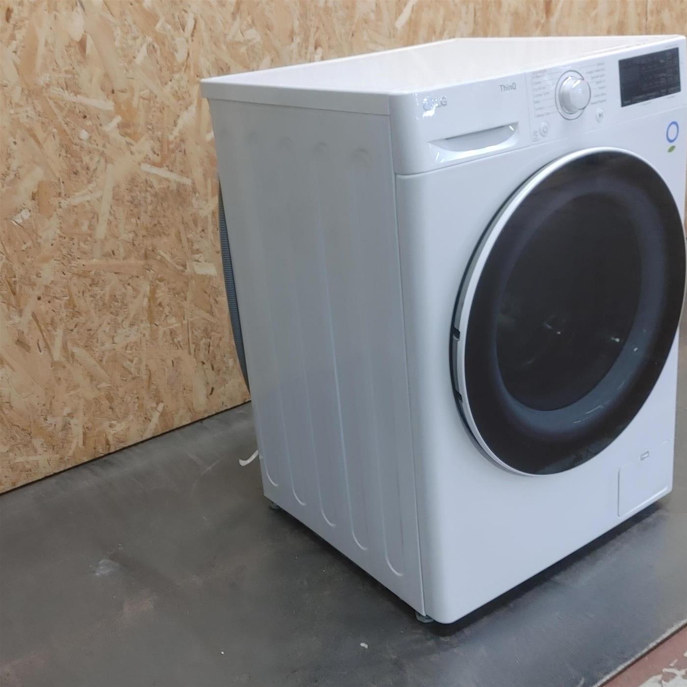 Lavatrice LG F4R3710NSWW Carica frontale 10 kg 1400 Giri/min Bianco