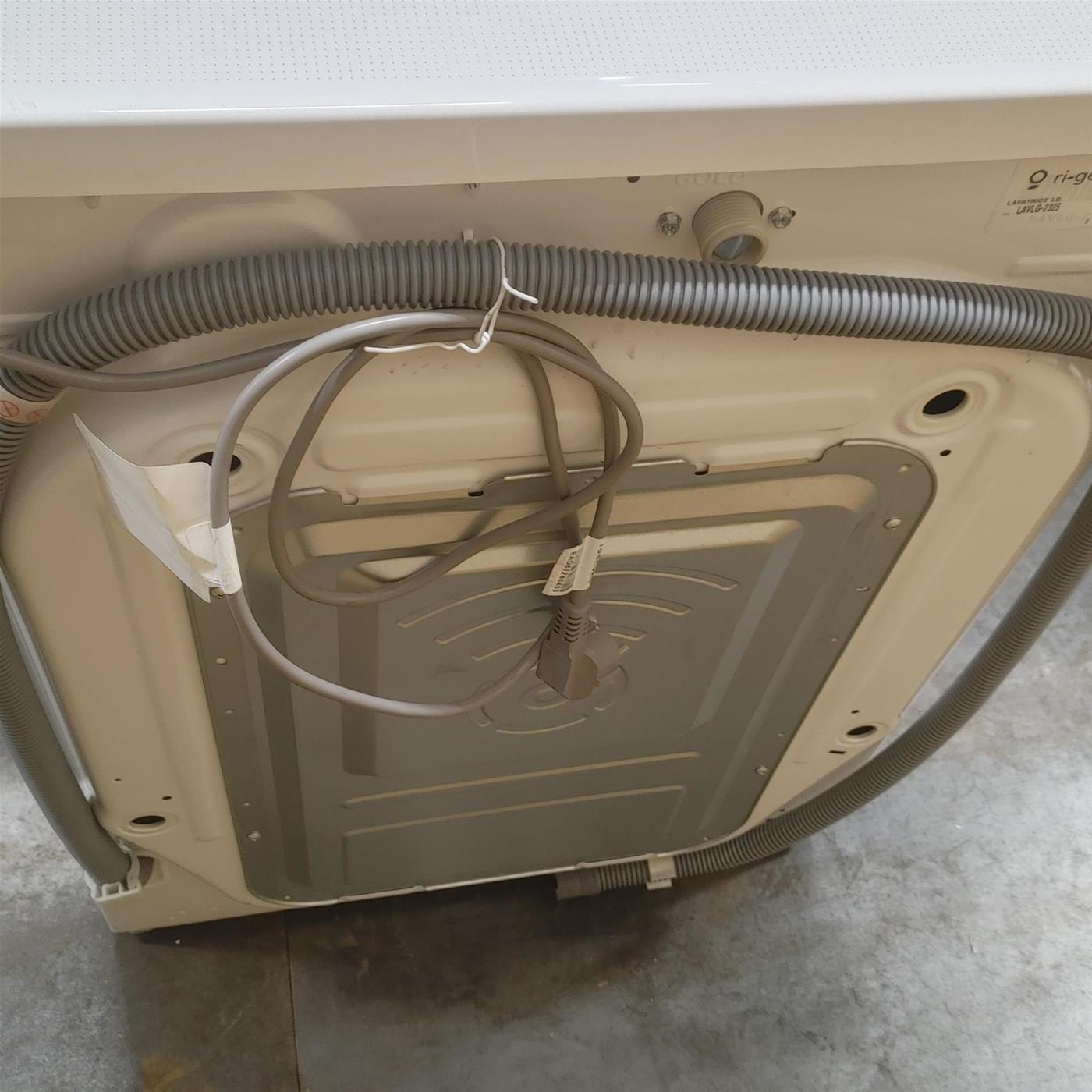 Lavatrice LG F4R7509TSWB Carica frontale 9 kg 1400 Giri/min Bianco