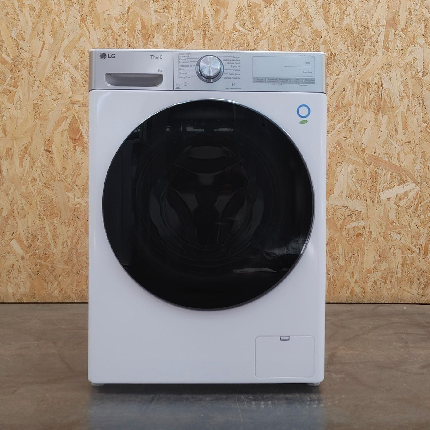 Lavatrice LG F4R9009TPWC Carica frontale 9 kg 1400 Giri/min Bianco