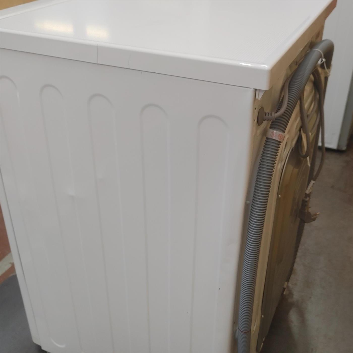 Lavatrice LG F4R9009TPWC Carica frontale 9 kg 1400 Giri/min Bianco