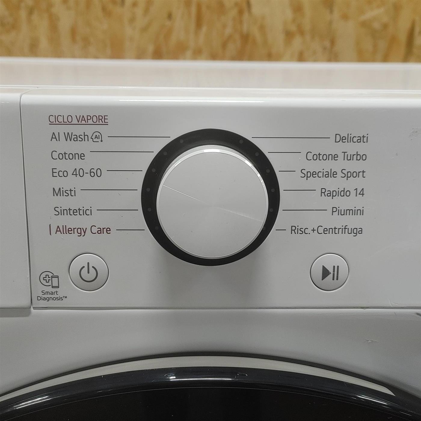 Lavatrice intelligente LG F2R3S09NSWB Classe A 9 Kg