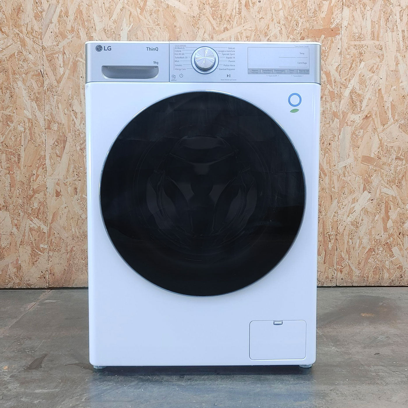 Lavatrice LG F4R9009TPWC Carica frontale 9 kg 1400 Giri/min Bianco