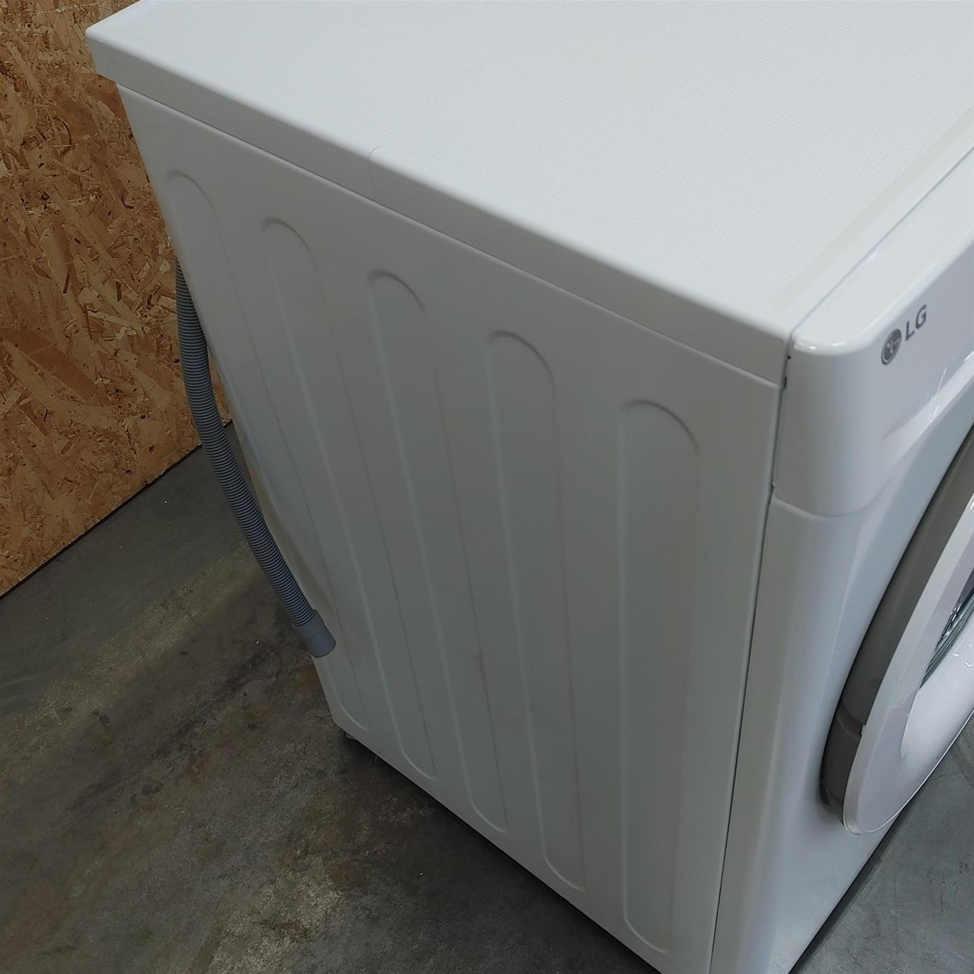 Lavatrice LG F4R3009NSWW Carica frontale 9 kg 1400 Giri/min Bianco
