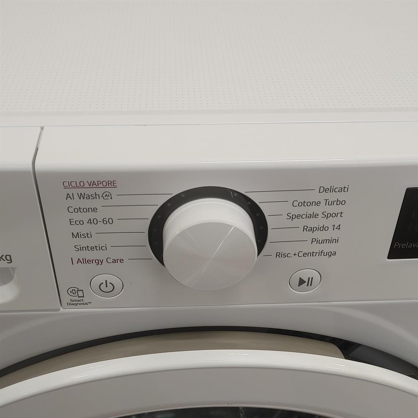 Lavatrice LG F4R3009NSWW Carica frontale 9 kg 1400 Giri/min Bianco