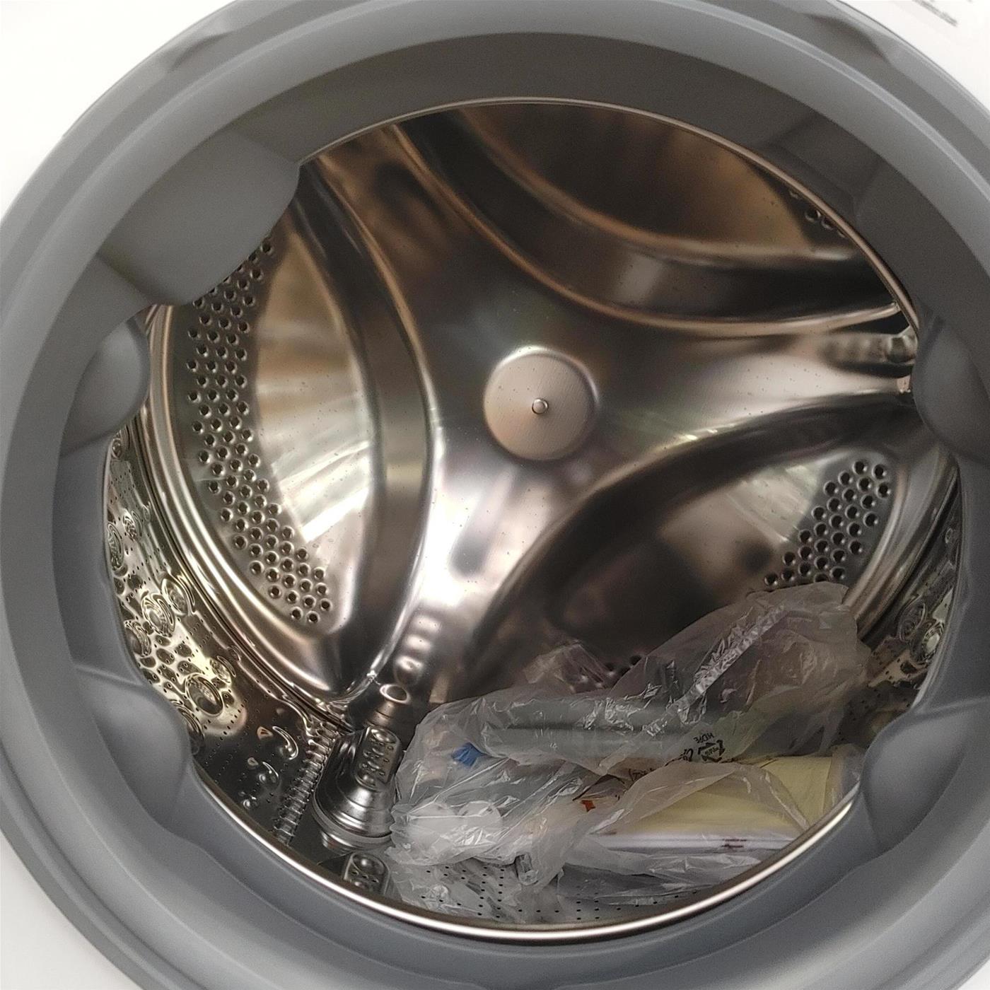 Lavatrice LG F4R3009NSWW Carica frontale 9 kg 1400 Giri/min Bianco