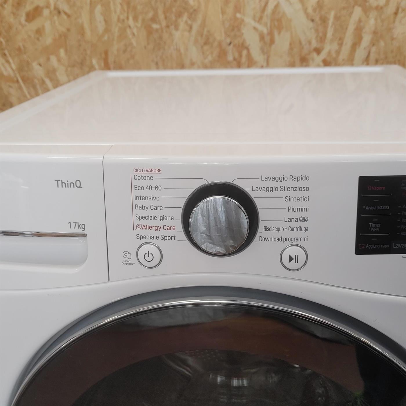 Lavatrice LG F1P1CY2W Carica frontale 17 kg 1100 Giri/min Bianco