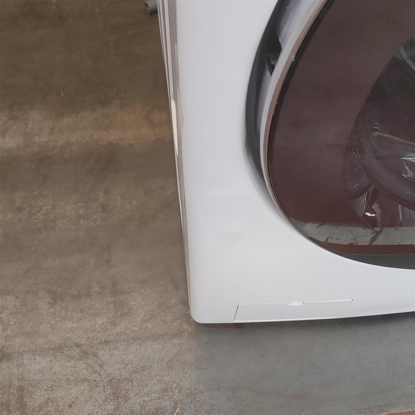 Lavatrice LG F1P1CY2W Carica frontale 17 kg 1100 Giri/min Bianco