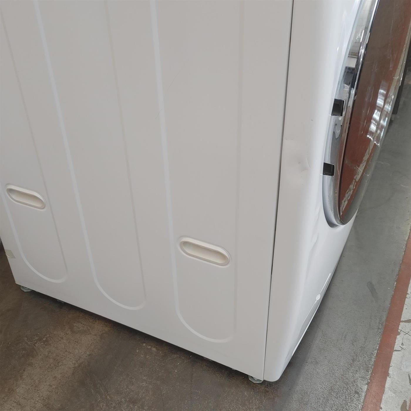 Lavatrice LG F1P1CY2W Carica frontale 17 kg 1100 Giri/min Bianco