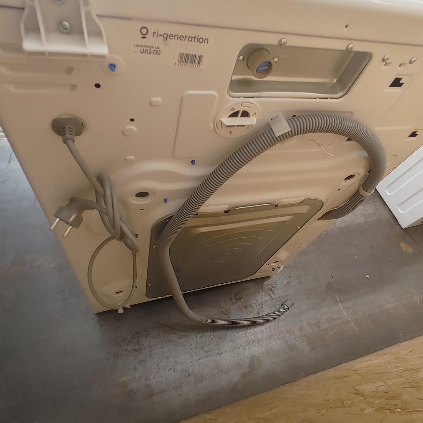 Lavatrice LG F1P1CY2W Carica frontale 17 kg 1100 Giri/min Bianco